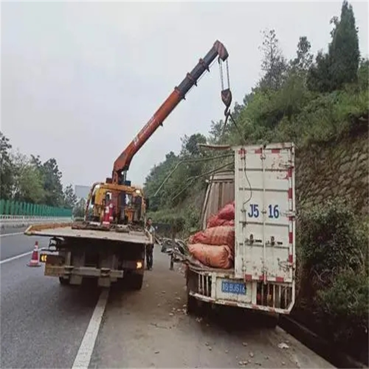 乐清了解道路救援吊车费用的细节与影响因素