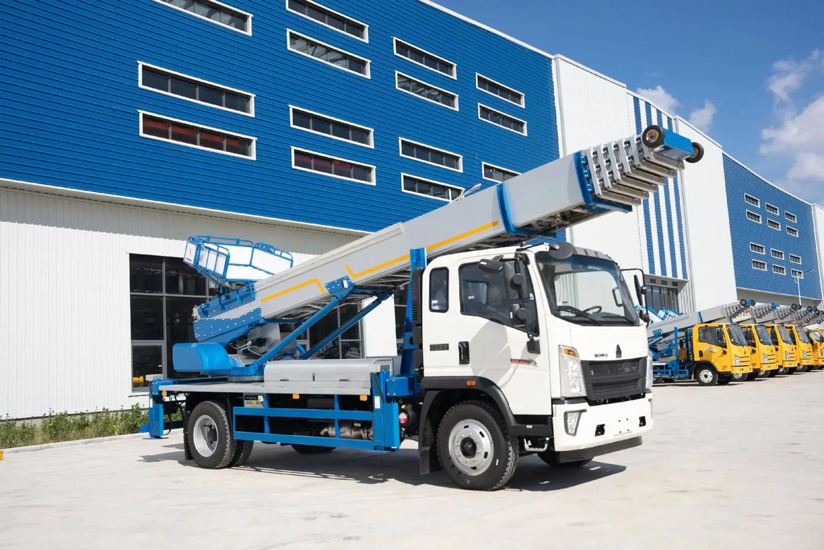 乐清出租云梯车高空作业车 建筑垃圾搬运