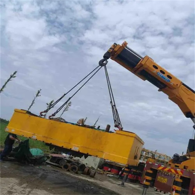 乐清随车吊吊集装箱怎么吊